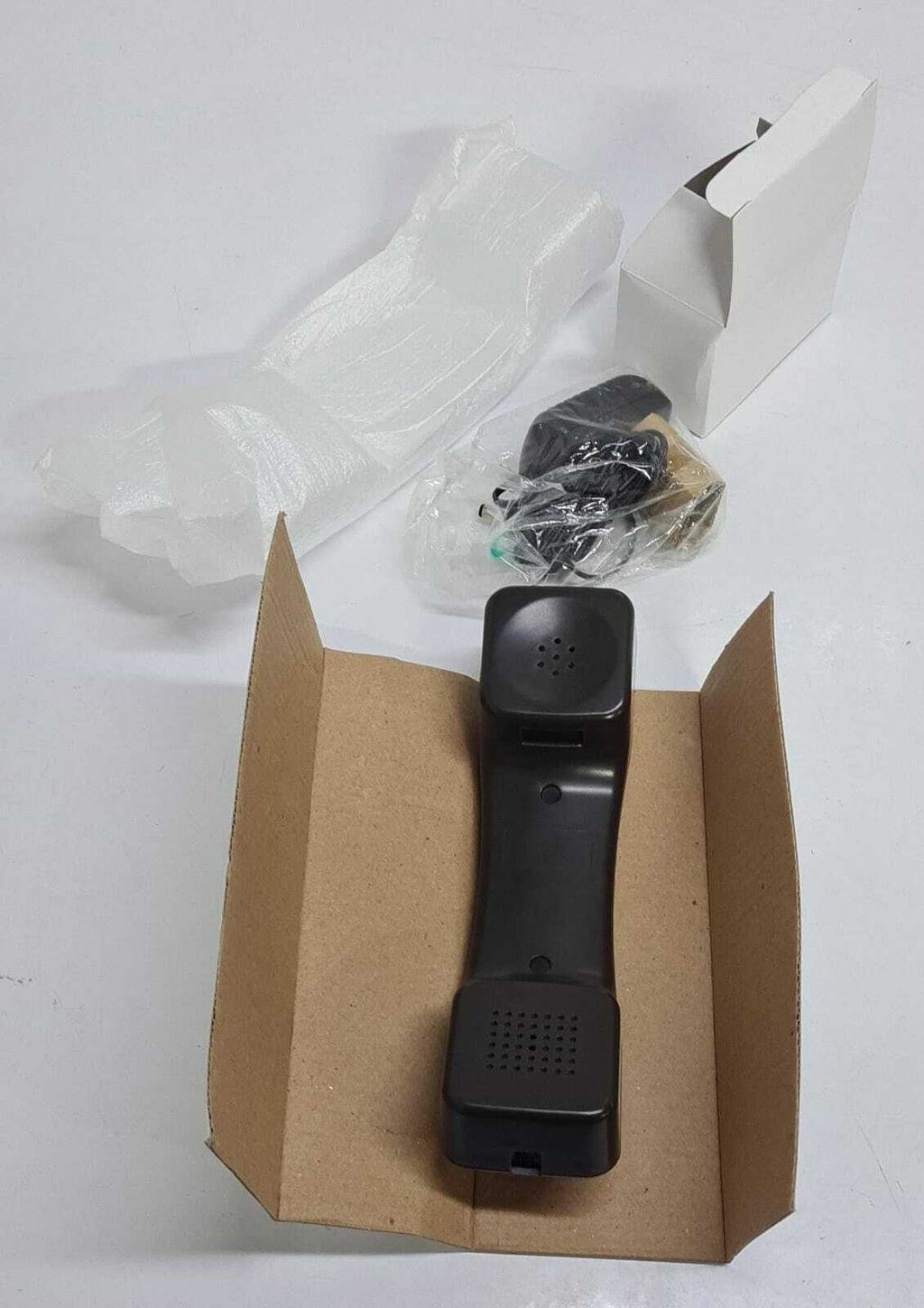 NEW - DGP306 SIP IP VOIP Phone Full Set Desk Telephone KIT