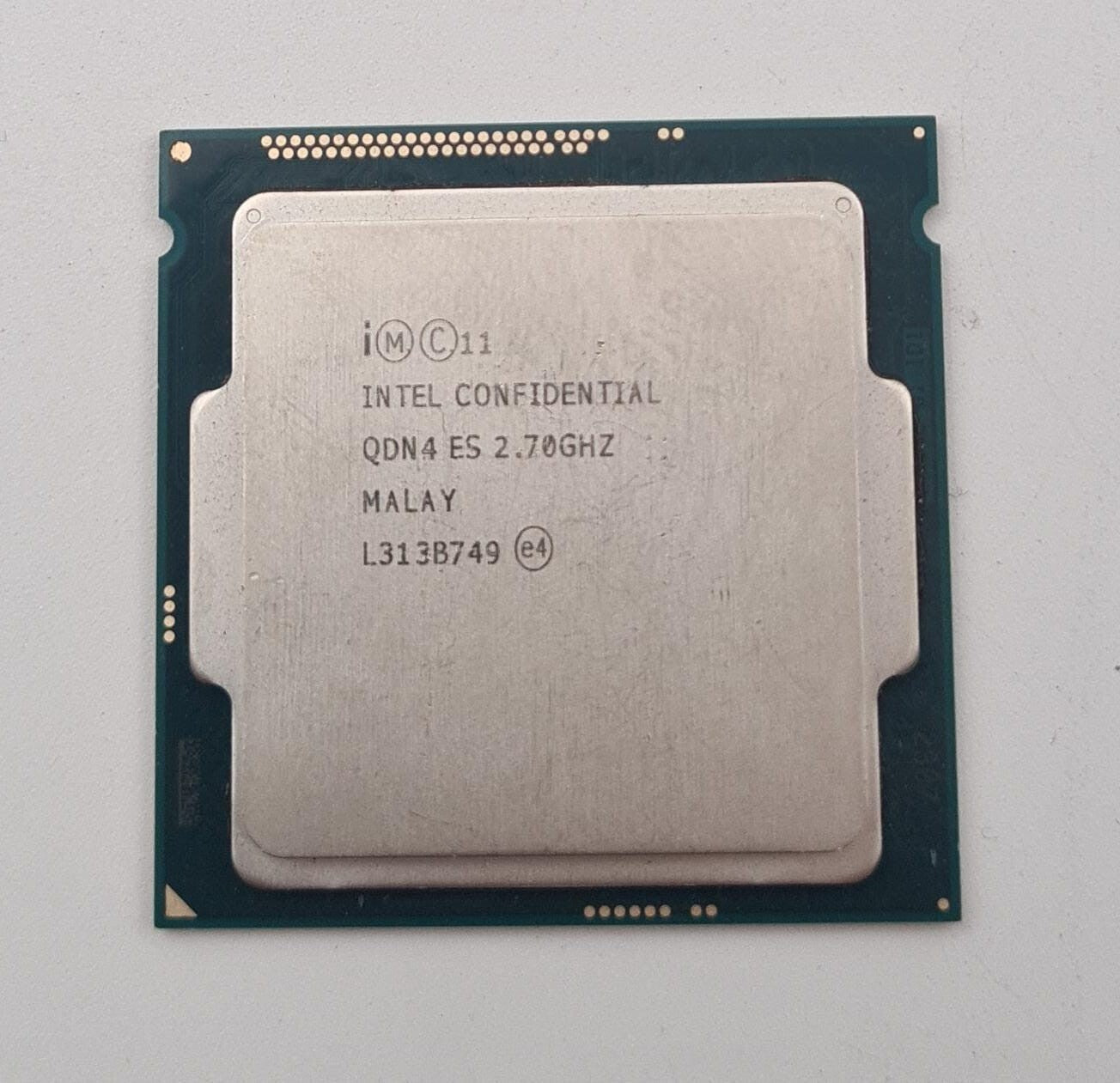 INTEL CONFIDENTAL QDN4 ES 2.70GHZ L313B749 Processor CPU Core