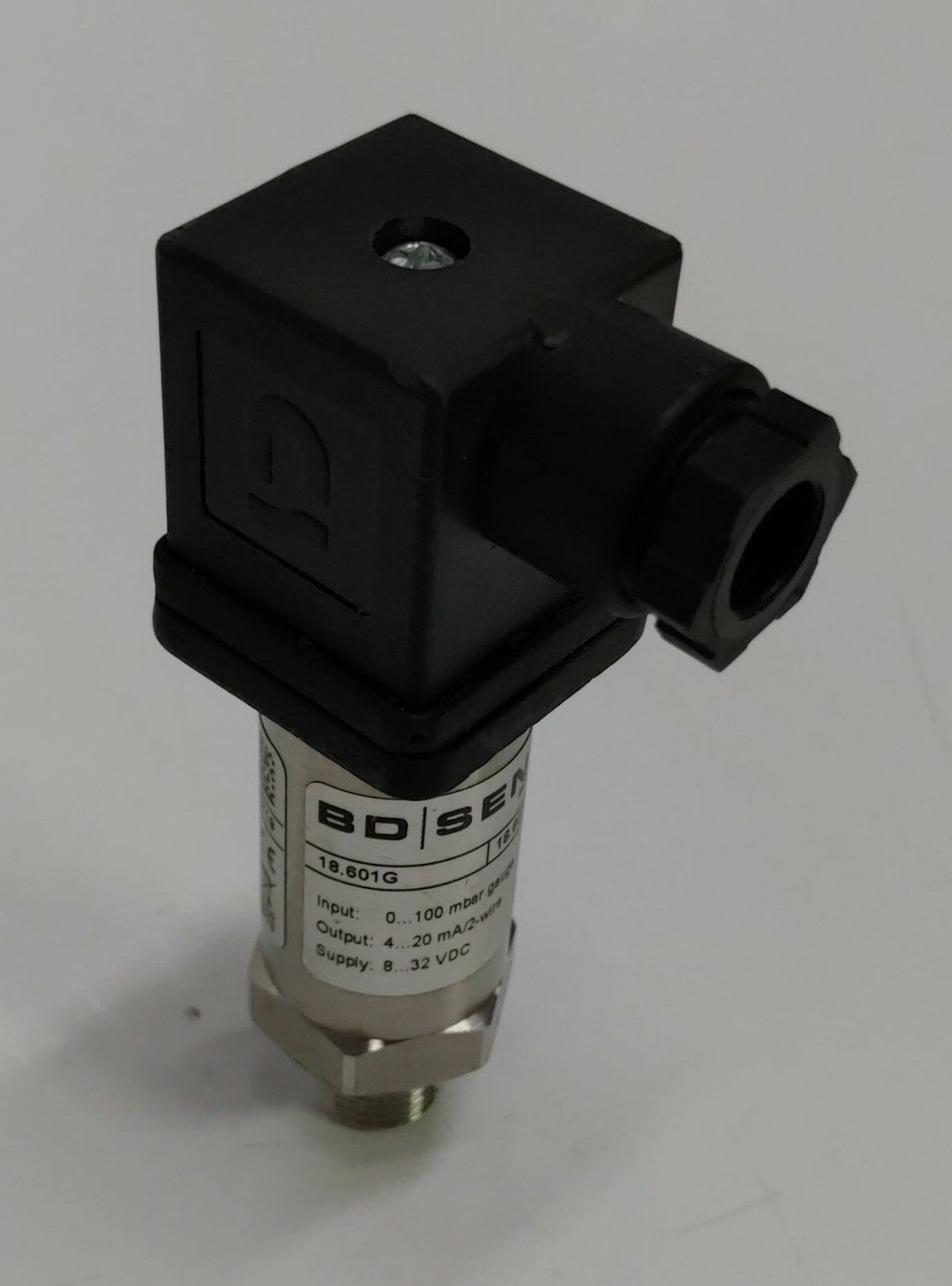 BD SENSORS 18.601G-1000-R-1-8-100-300-1-000