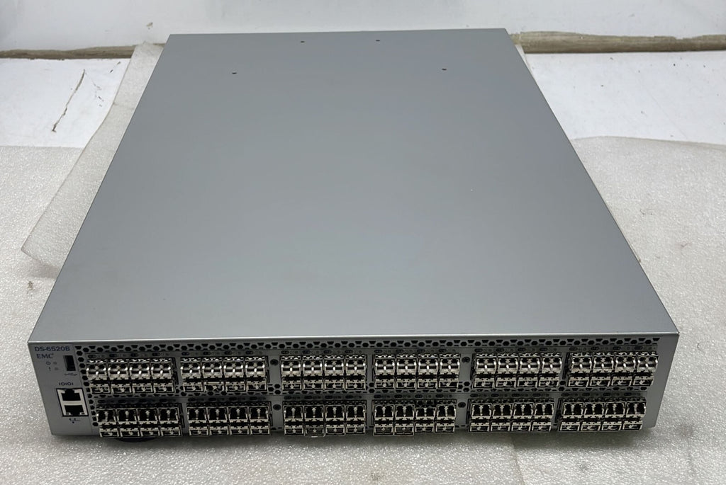 Brocade 6520 EMC DS-6520B 96-Port Fiber Channel Switch 100-652-862-00 W/ 96* SFP