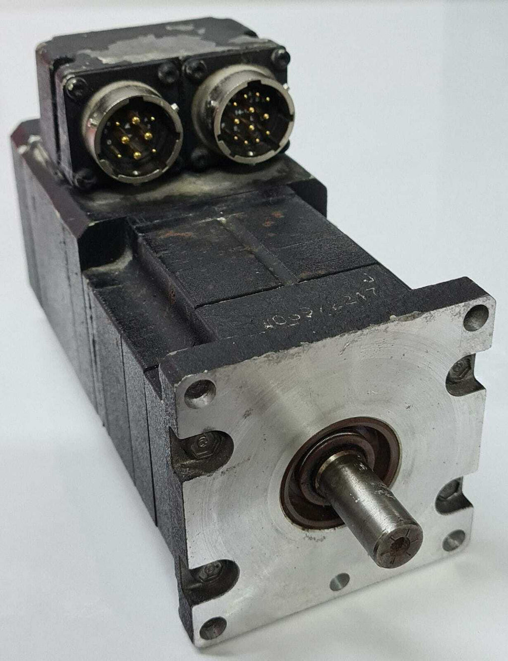 BALDOR BRUSHLESS AC SERVOMOTOR WO69/ 2217 200V 6000RPM 0.77Nm