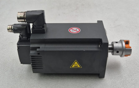 Siemens SIMOTICS S-1FL6 motor angled side view