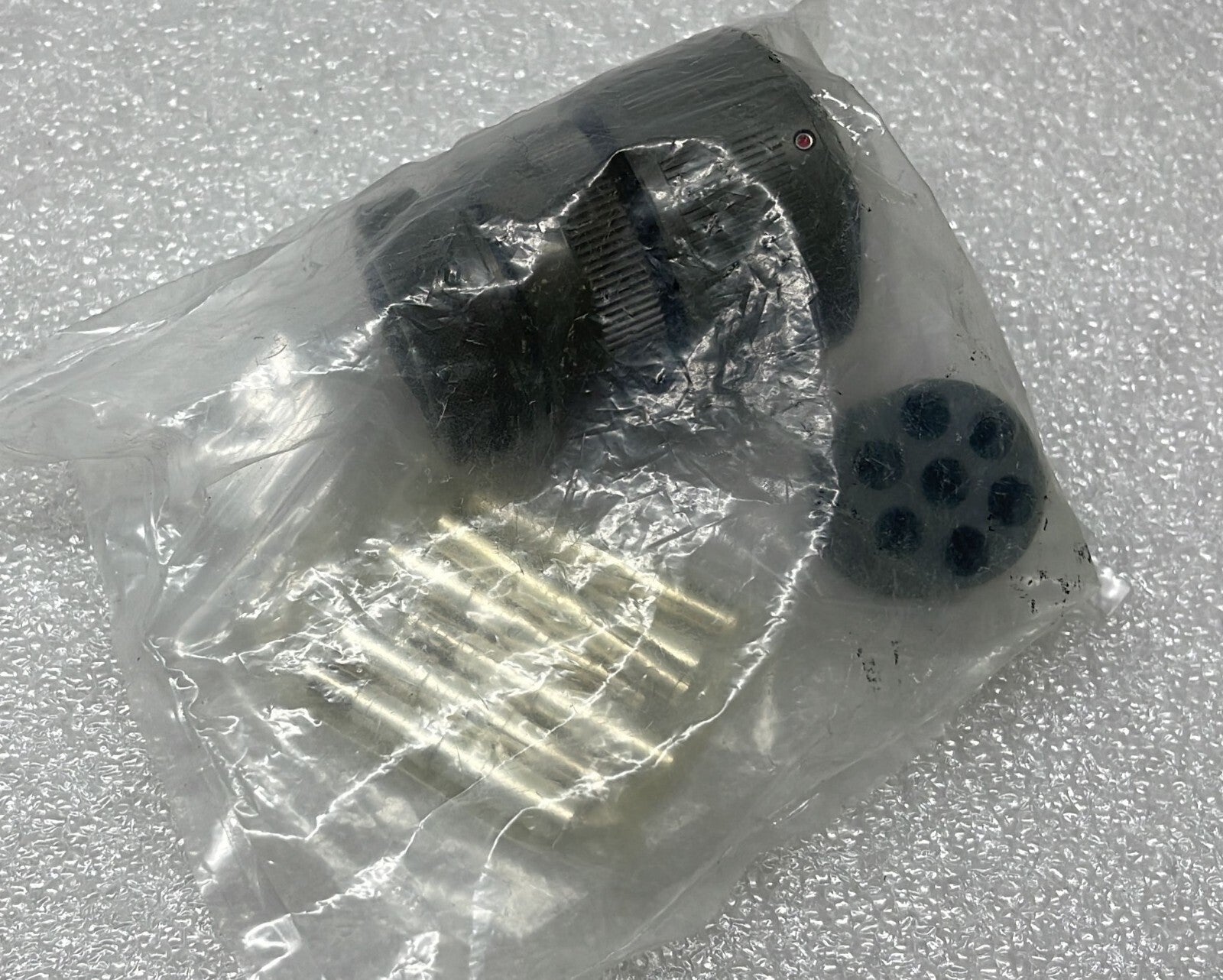 [LOT OF 3] NEW Sealed - ITT VG95234G-24-10SN Circular Plug Cable Connector