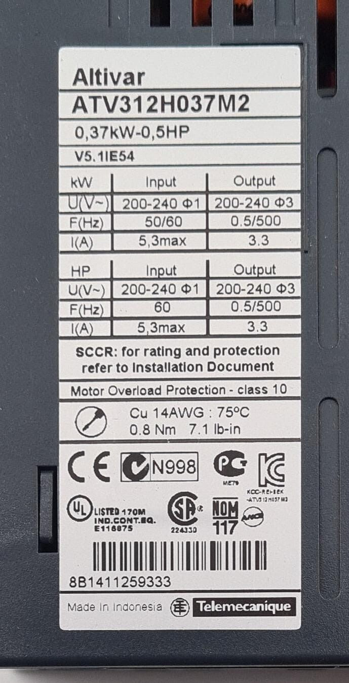 NEW (no box) - Schneider Electric ATV312H037M2 Variable Speed Drive VFD