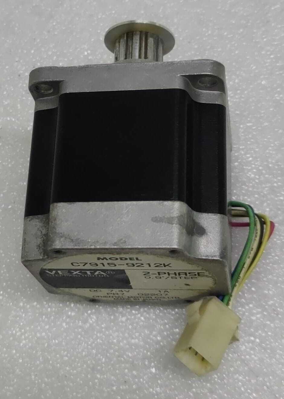 VEXTA ORIENTAL Stepping Motor C7915-9212K 2-PHASE 0.9/STEP DC 7.4V 1A