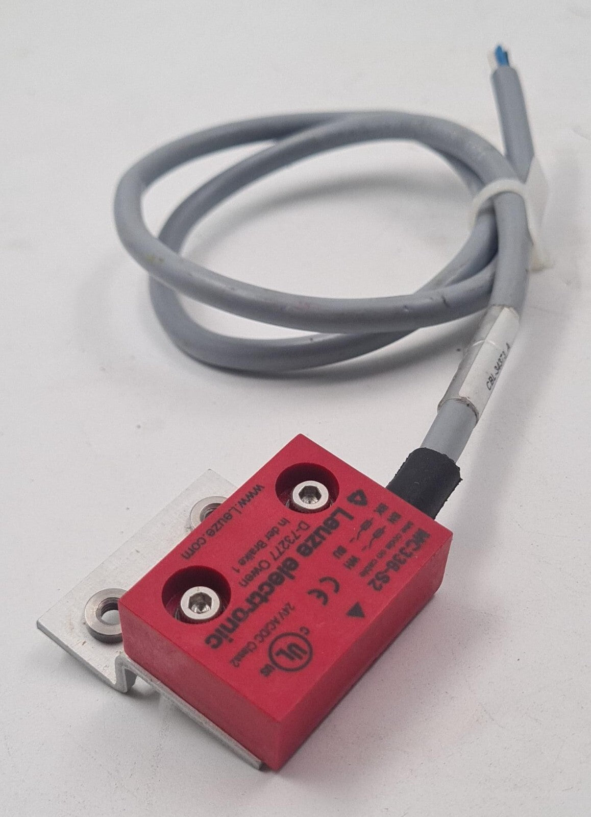 Leuze Electronic MC336-S2 Magnetic Interlock Sensor & MC336-S2-A Actuator