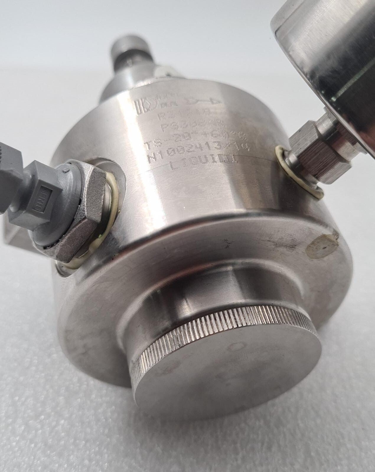 ID INSERT DEAL R3121B PS30BAR Stainless Steel Pressure Regulator Liquid 30 BAR