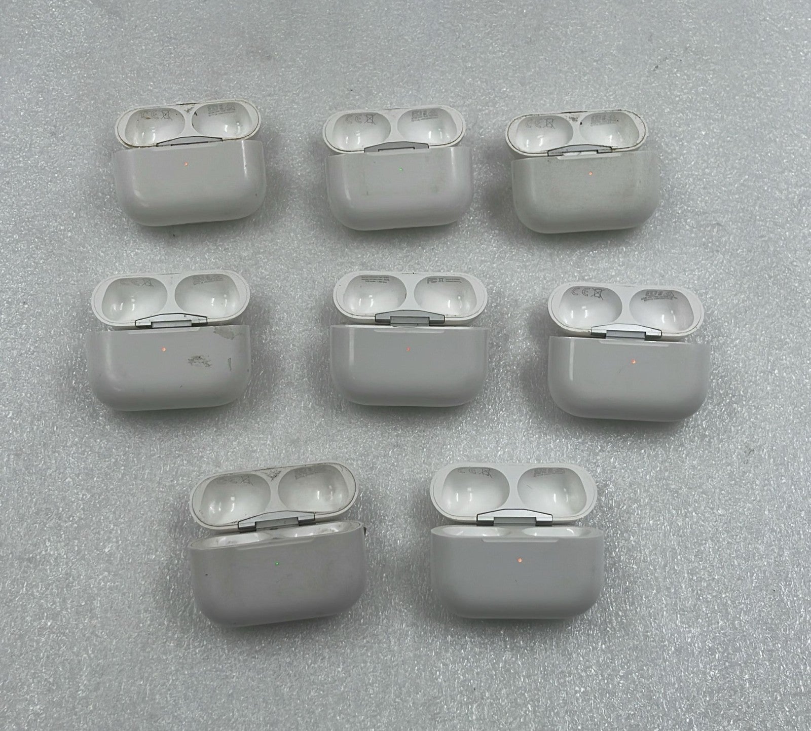 [LOT 8] Apple AirPods Pro 1st Gen Charging Case A2190 OEM Replacement **AS IS