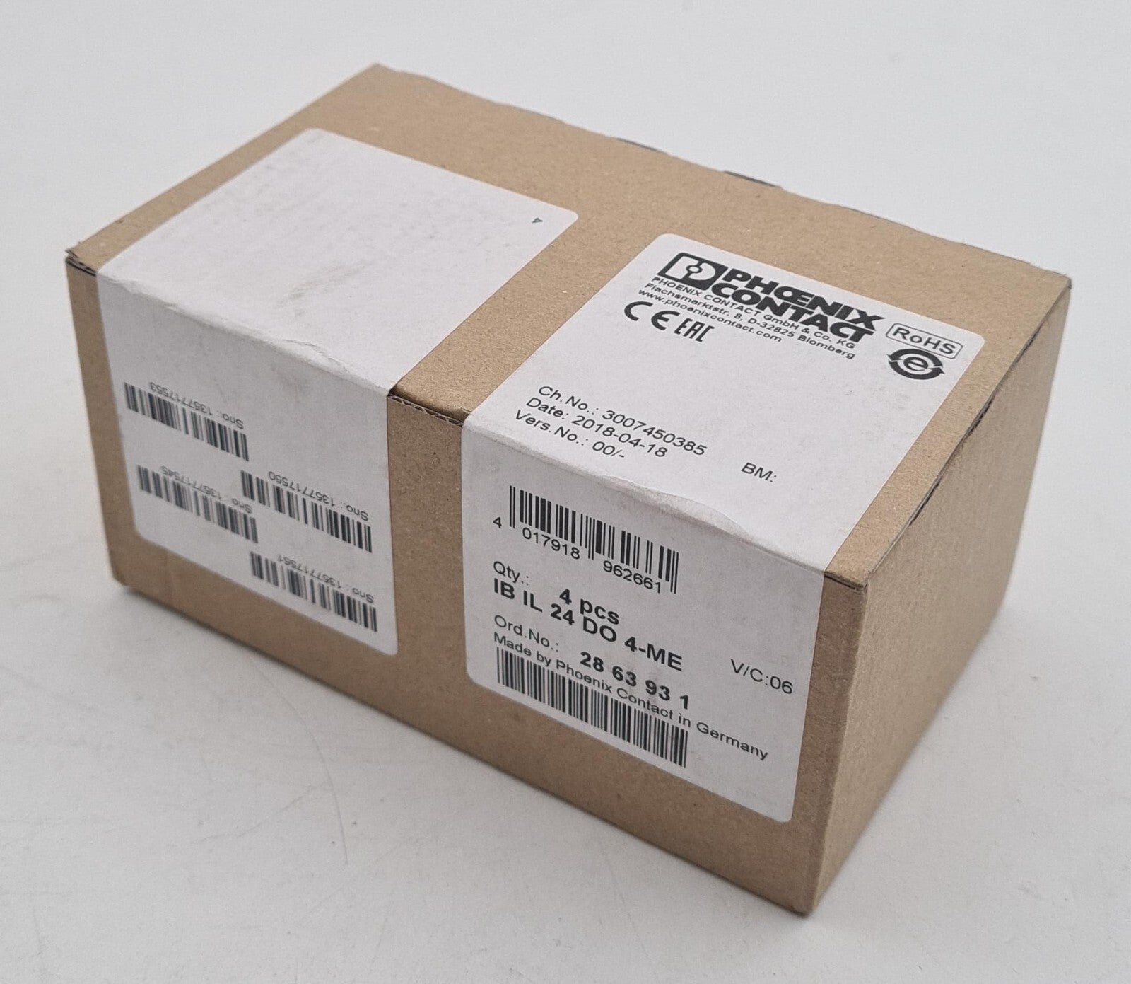 [4 pcs in box] NEW - PHOENIX CONTACT IB IL 24 DO 4-ME 2863931 Digital Module