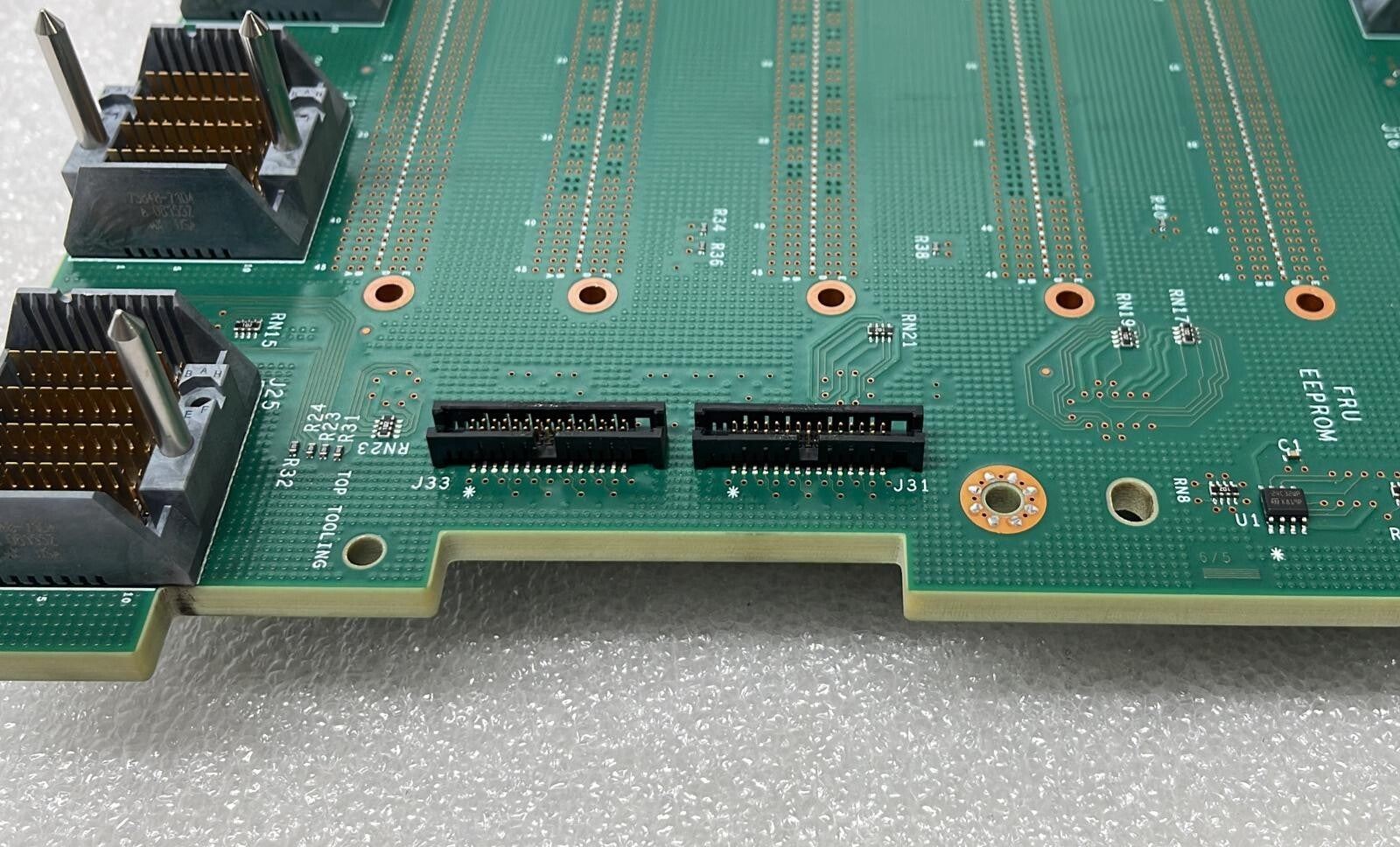 HP 4K0865 414050-001 012686-002 Middle Backplane Assembly Board