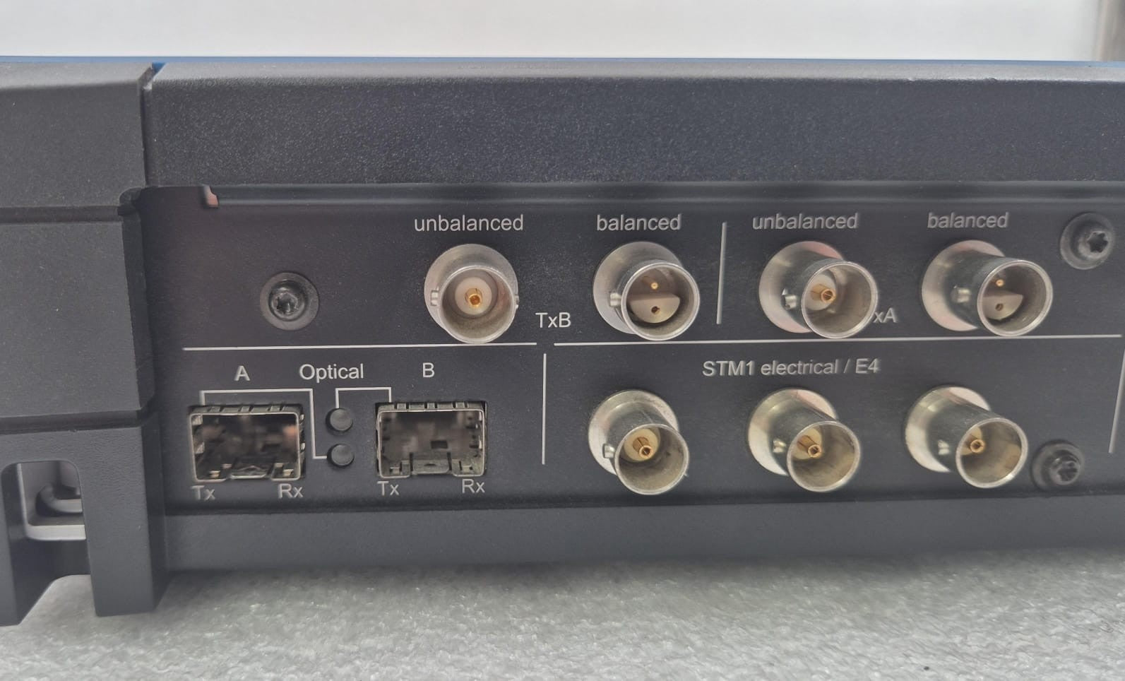 ANRITSU CMA3000 TESTEUR RESEAU ETHERNET W/ OPTICAL OPTION **FOR PARTS**