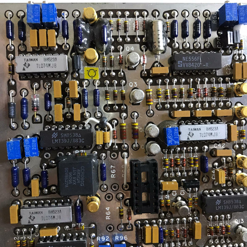 Aircraft Motorola tl074mjb ccr08cg ccr08cg lrjr26 transistors for Chip Recovery