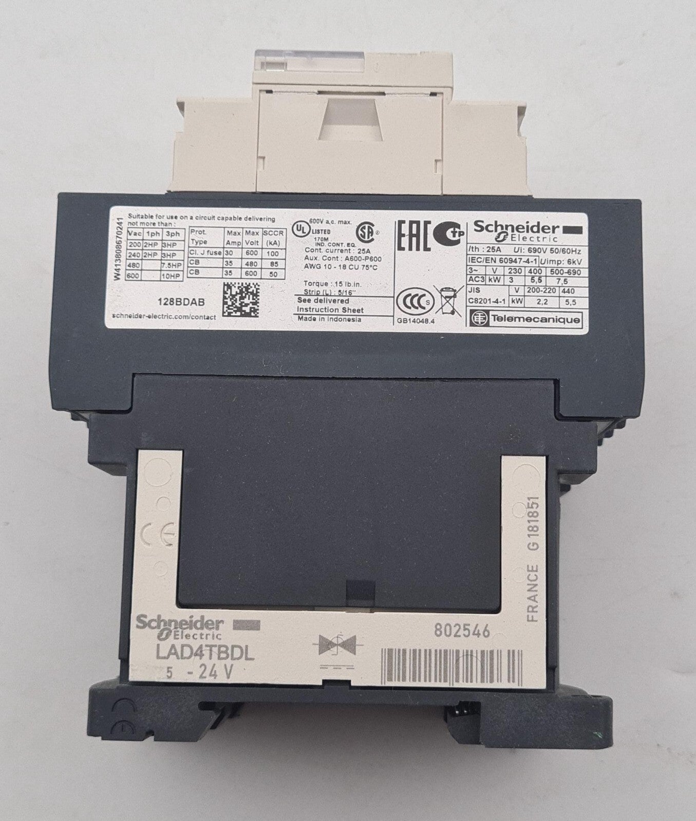 NEW IN BOX - Schneider Electric LC1D128BD Contactor 24VDC TeSys 033411