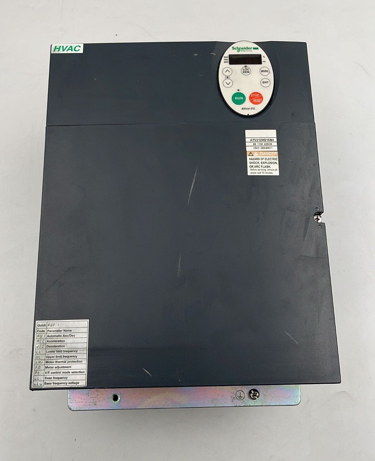 Schneider Electric HVAC Altivar ATV212HD15N4 AC Drive 15kW 20HP