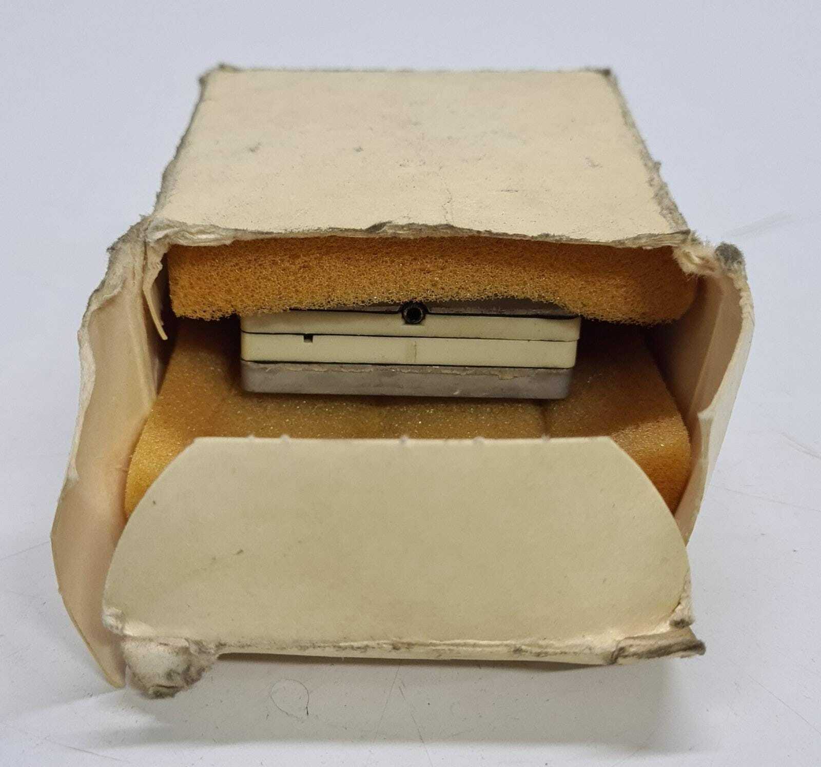 INVENSYS T32-301 Thermostat - New Open Box