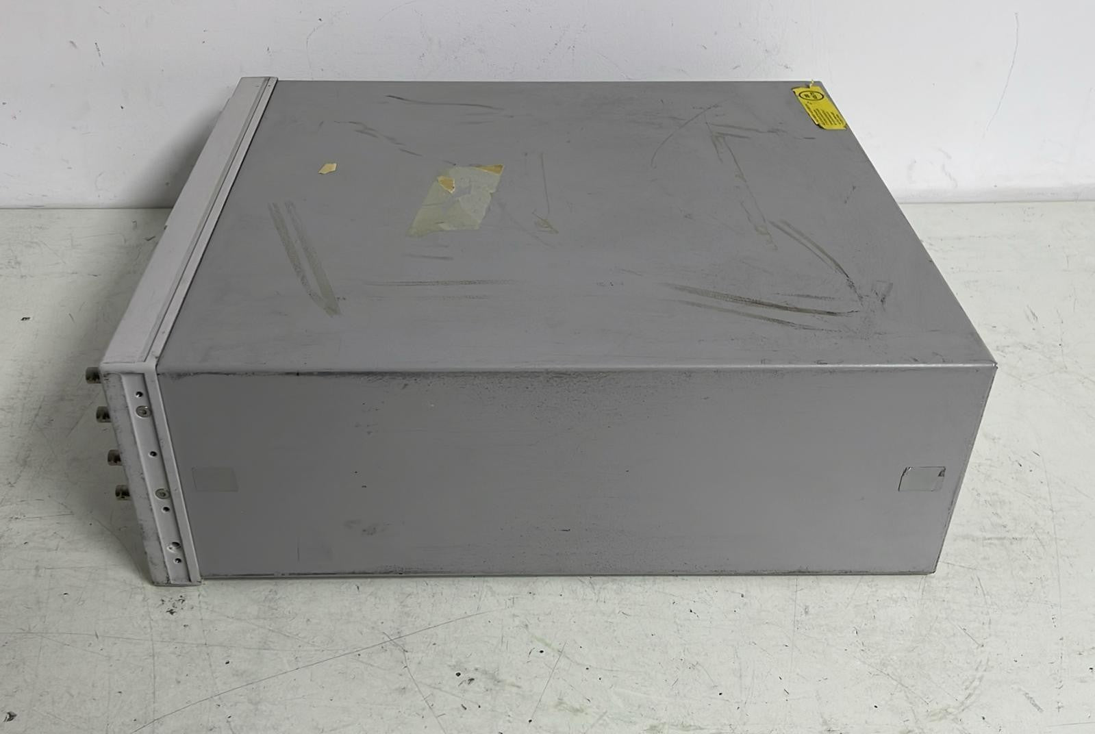 Agilent E8251A PSG-A Series Signal Generator 2510kHz - 20GHz **AS IS