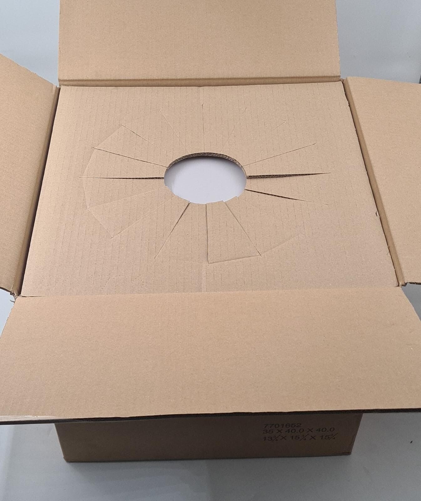 *NEW* Ericsson BFZ62231/3S14H R1B MINI-LINK ANT3 VHLP1-80A-E3E ValuLine Antenna