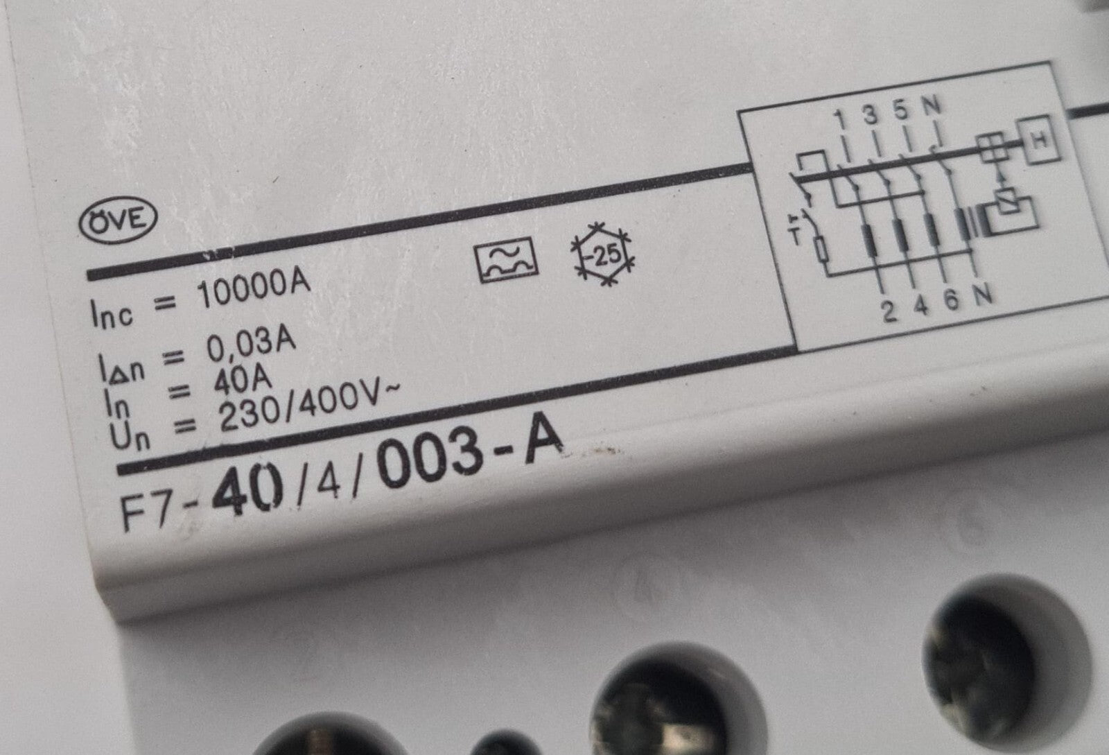 F&G F7-40/4/003-A 4-Pole 40 Amp Circuit Breaker