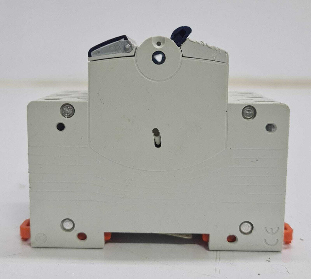 GEWISS GW 92 071 C40 3 Pole Circuit Breaker