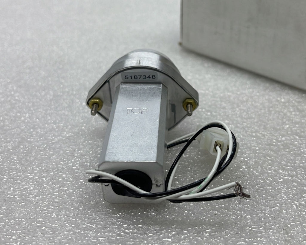 WHELEN Strobe Beacon 7101103 01-0771011-03 28VDC CESSNA LED TAIL POSITION LIGHT