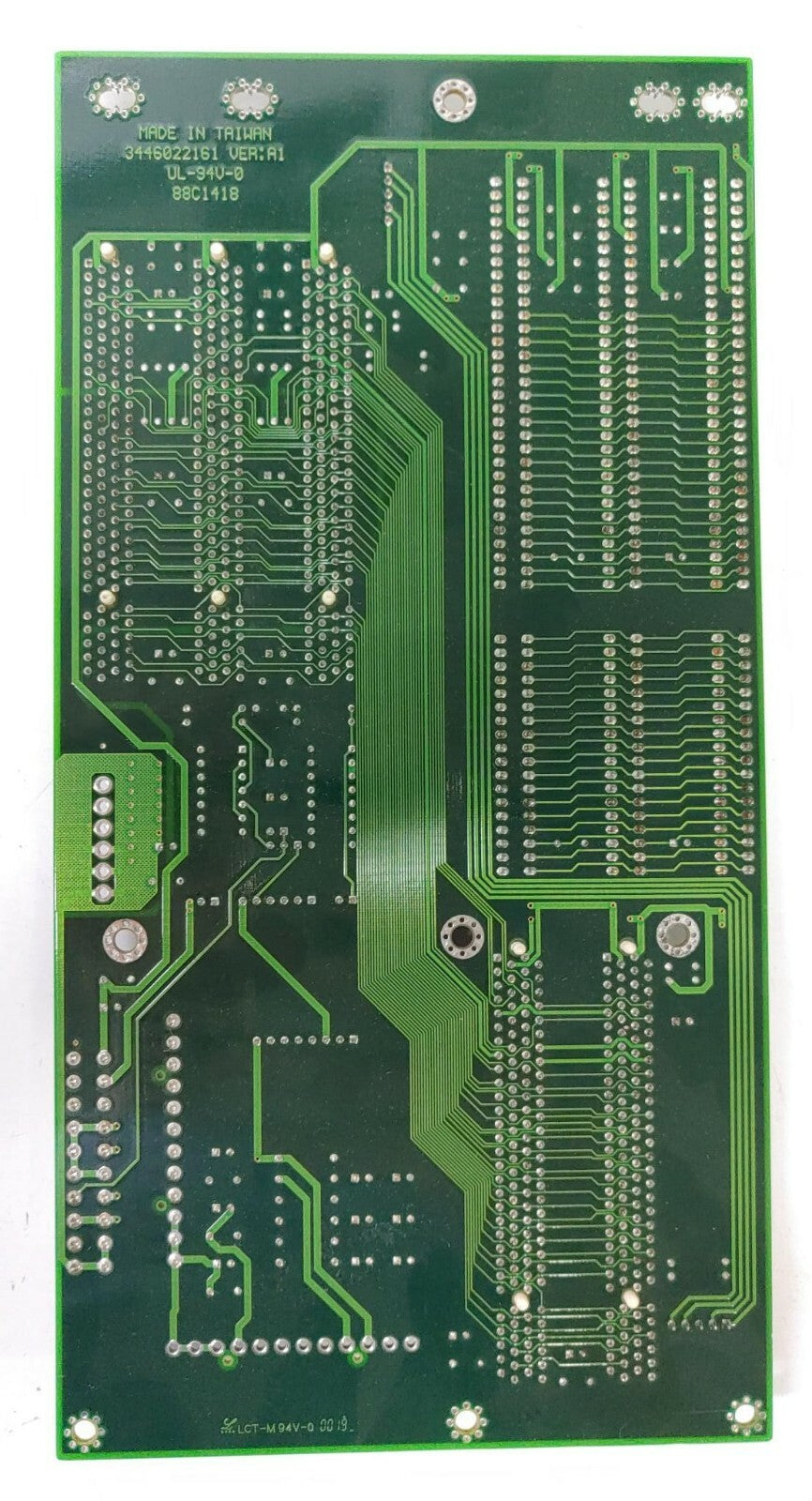 ATX6022/06 REV.A1 / 310-41112-00 / 1 ISA / 3 PCI / 2 PICMG Backplane AXIOMTEK