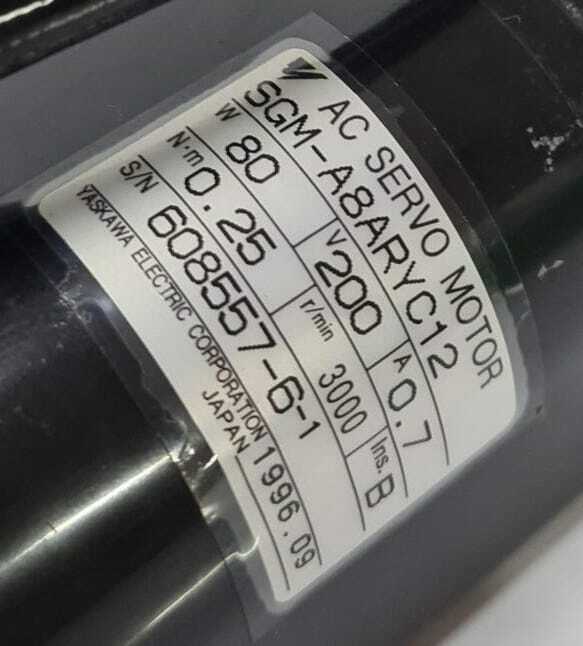 FOR PARTS- Yaskawa AC Servo Motor SGM A8ARYC12 80W 200V 0.7A 3000R/Min