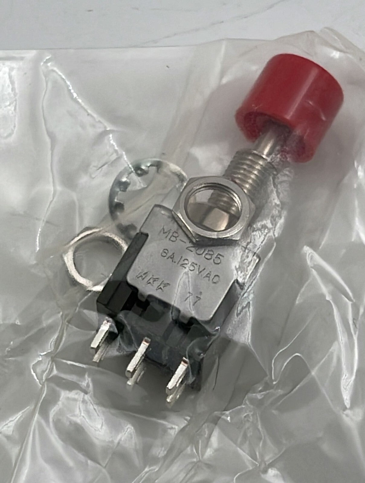 [LOT OF 23] nkk Mini Switches MB-2085 6A 125V Push Button Switch