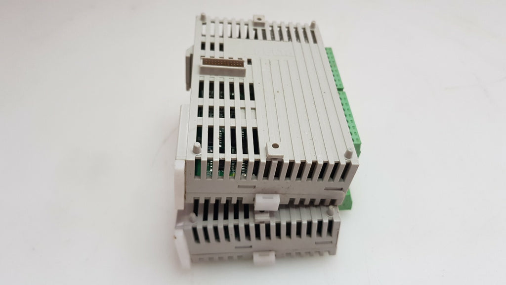 Delta Programmable Logic Controller Relay Dvp16sp11R Lot of 2