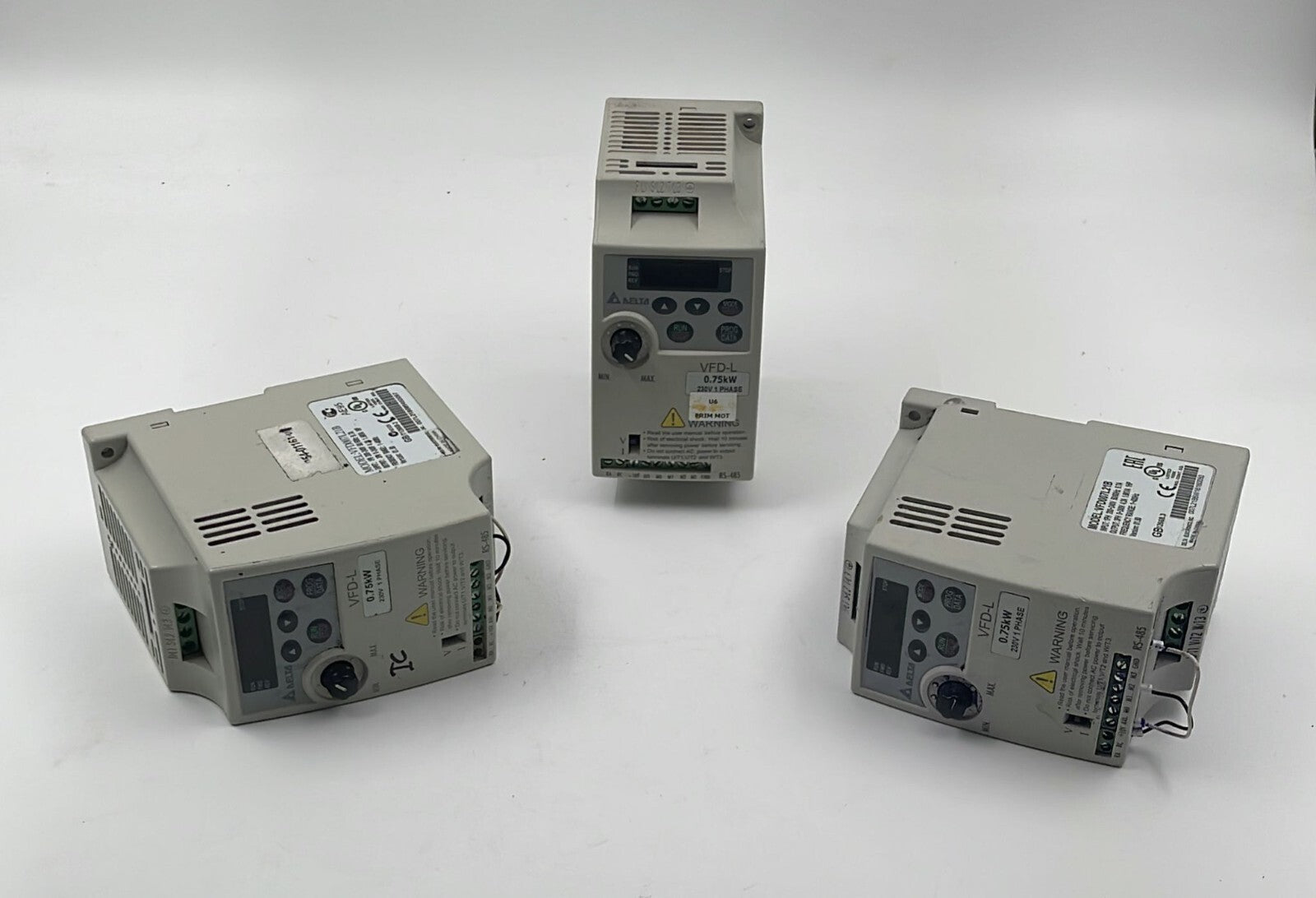 [LOT 3 PCS] DELTA VFD-L 0.75kW 230V 1-PHASE VFD007L21B AC Drive **AS-IS**