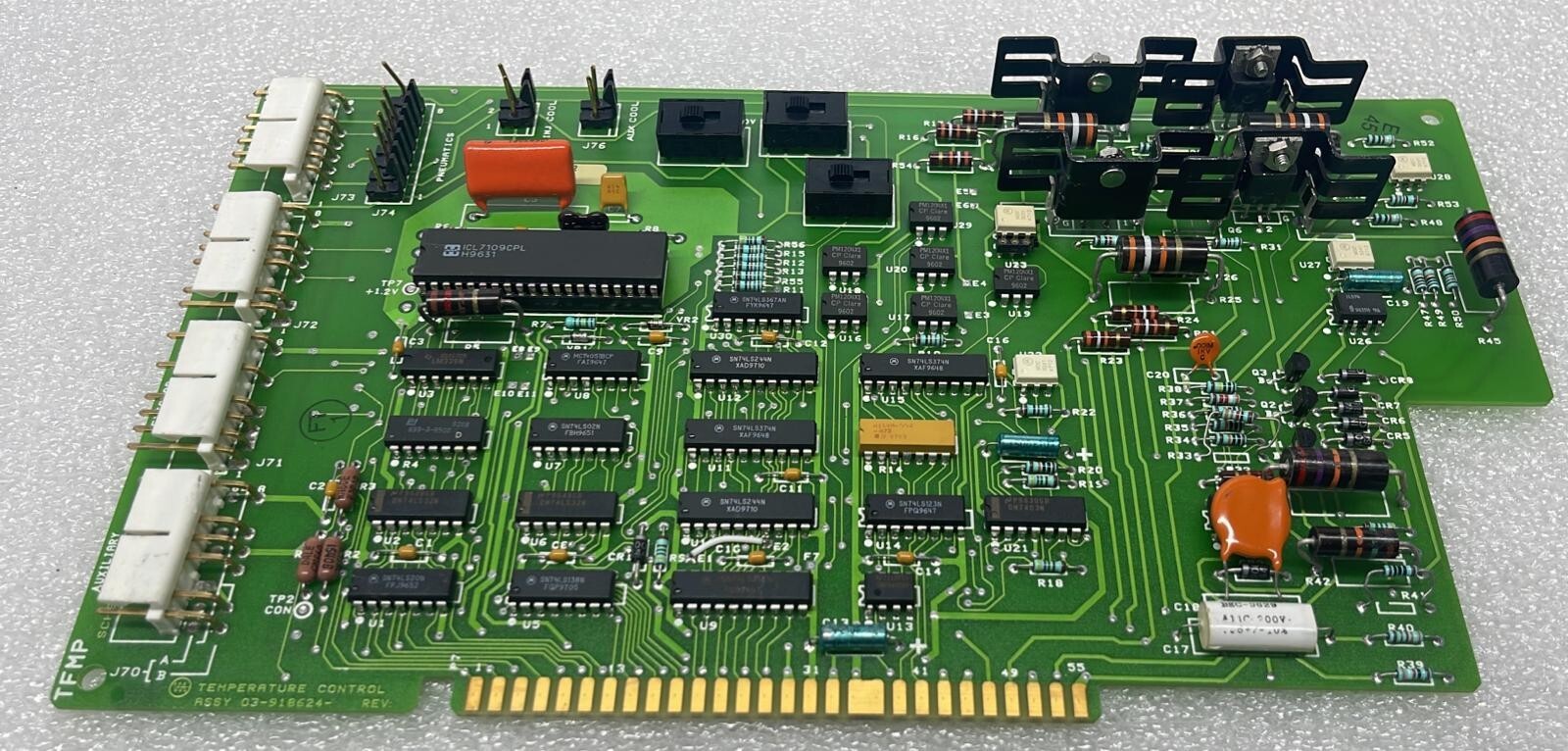 VARIAN TEMPERATURE CONTROL PCB ASSY 03-918624-00 SCHEM 03-918627-00