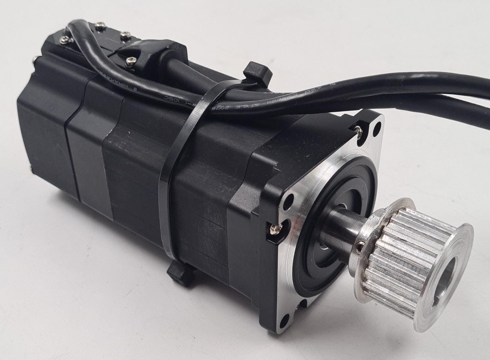 ELMO SERVO MOTOR ENZ-04DF4N2E