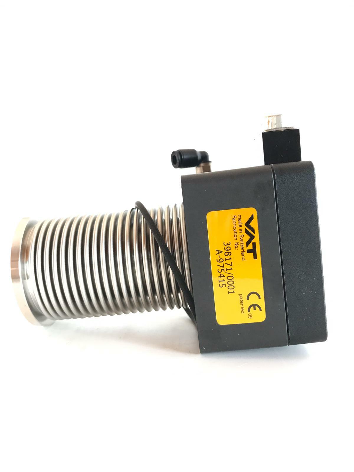 Vat Valve 398171/0001 With Pneumatic Nc Actuator And 9 Way D Sub Plug Connector