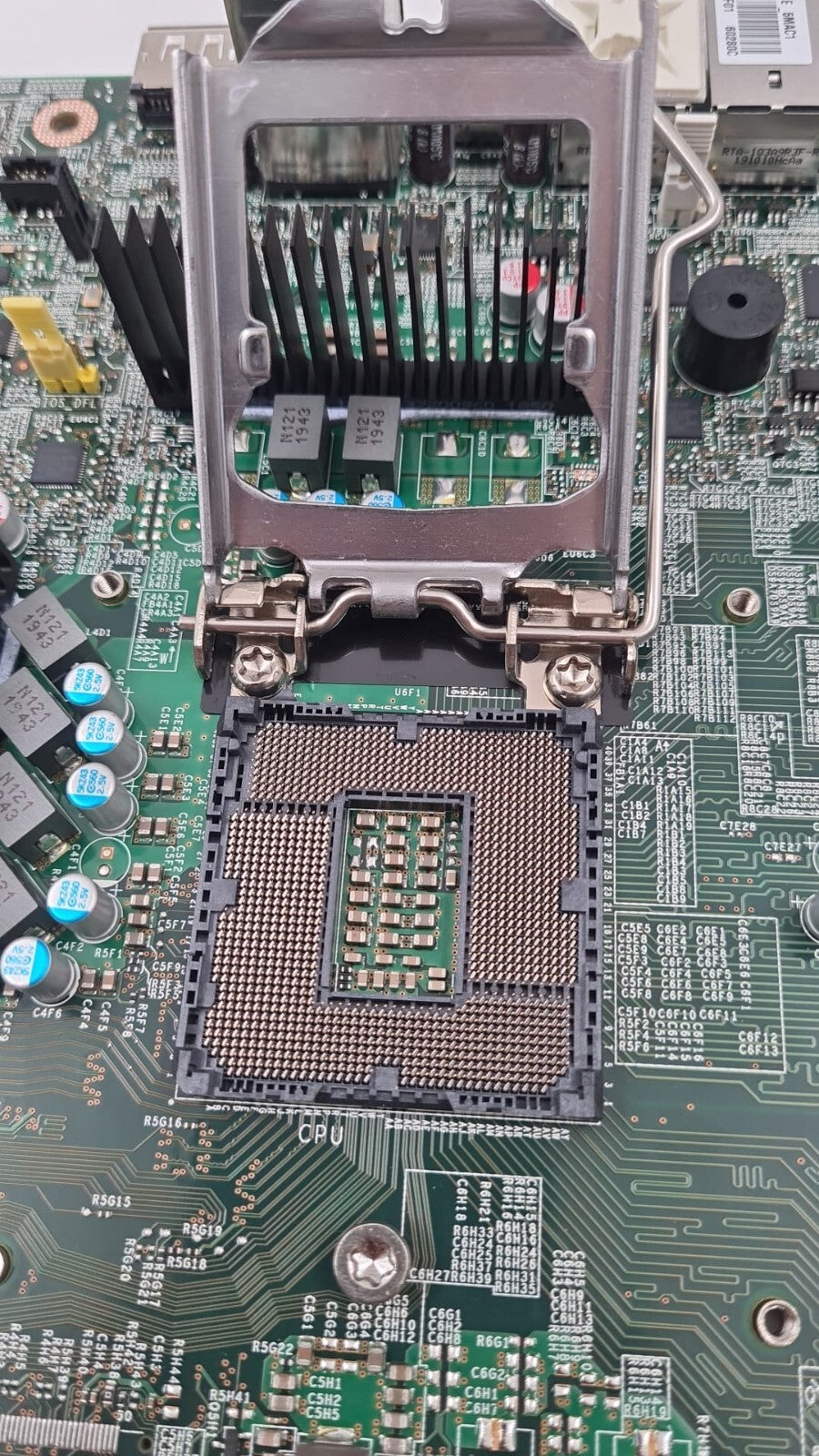 INTEL H57532-250 Server Motherboard DA0S6EMB6C1 With I/O Shield