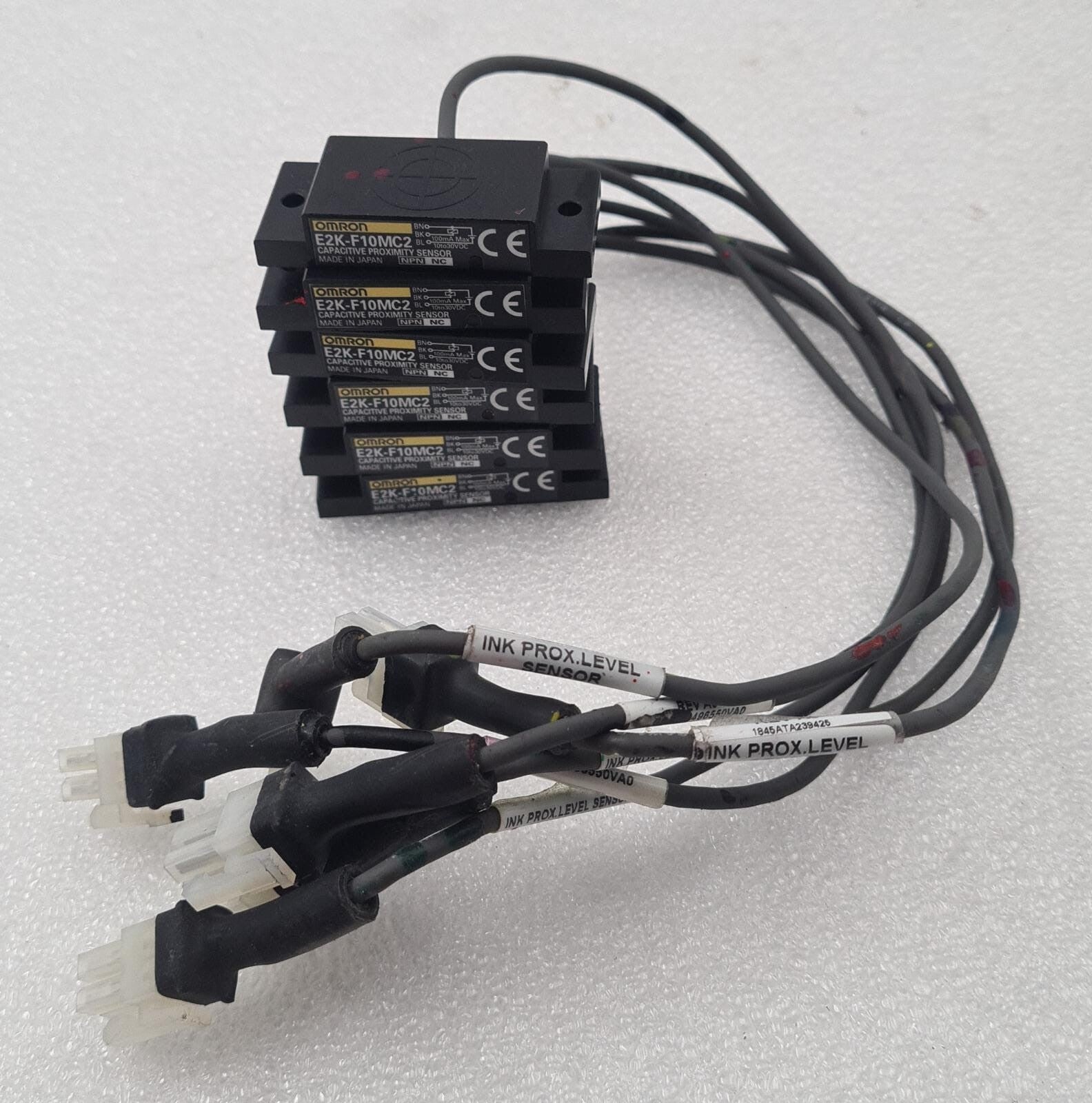 [LOT 6] OMRON E2K-F10MC2 Capacitive Proximity Sensor Switch 10-30VDC