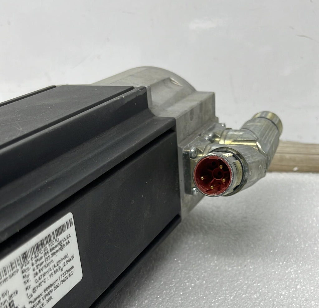 Nidec Servo Motor 095E3C600BBCAA100190-SNPP W/ EVL-090B-10-S6-19EB19