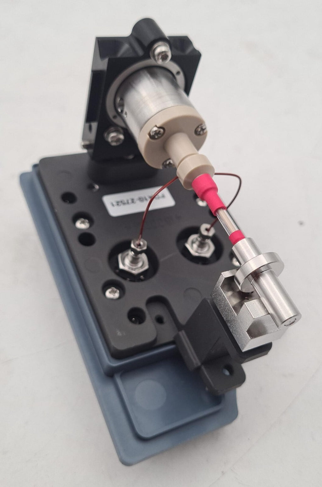 NEW - Waters Alliance 289004409 Assy Flow Cell Hybrid 10mm 240uM LG 418000244