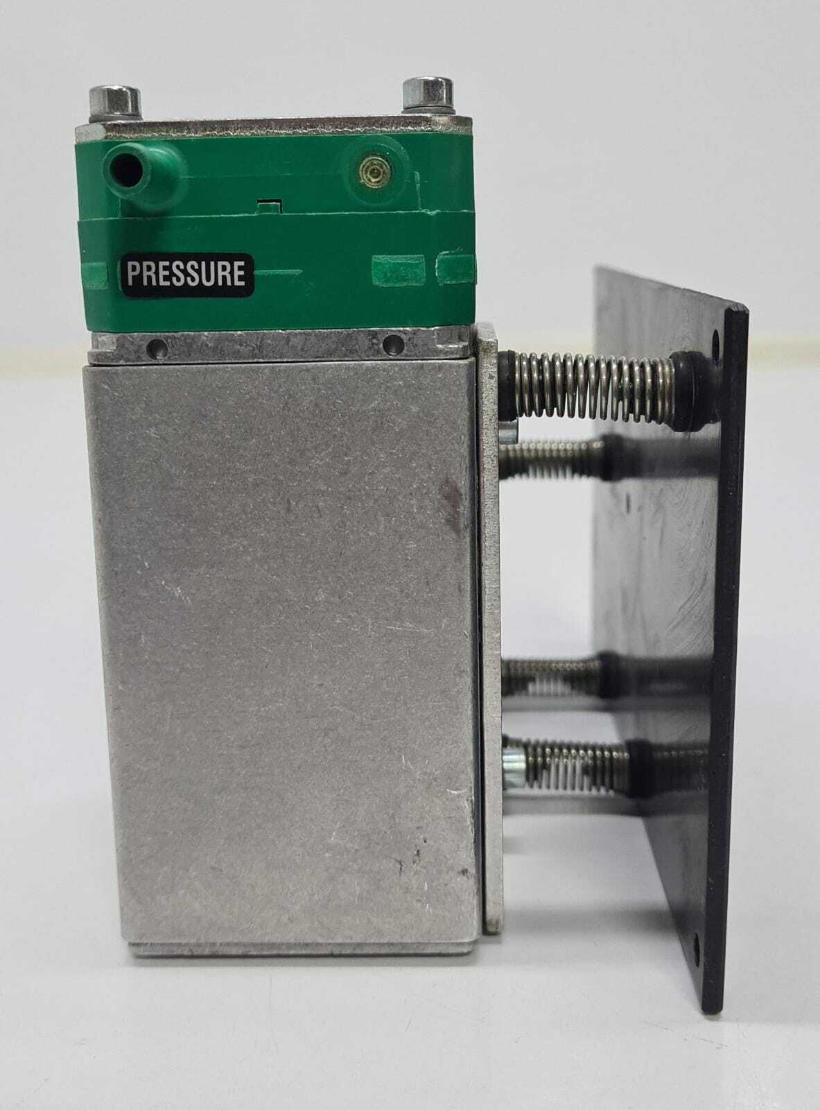 Thomas 70150317 M48x25/I Pneumatic Motor Air Pump Compressor 24V 2870RPM