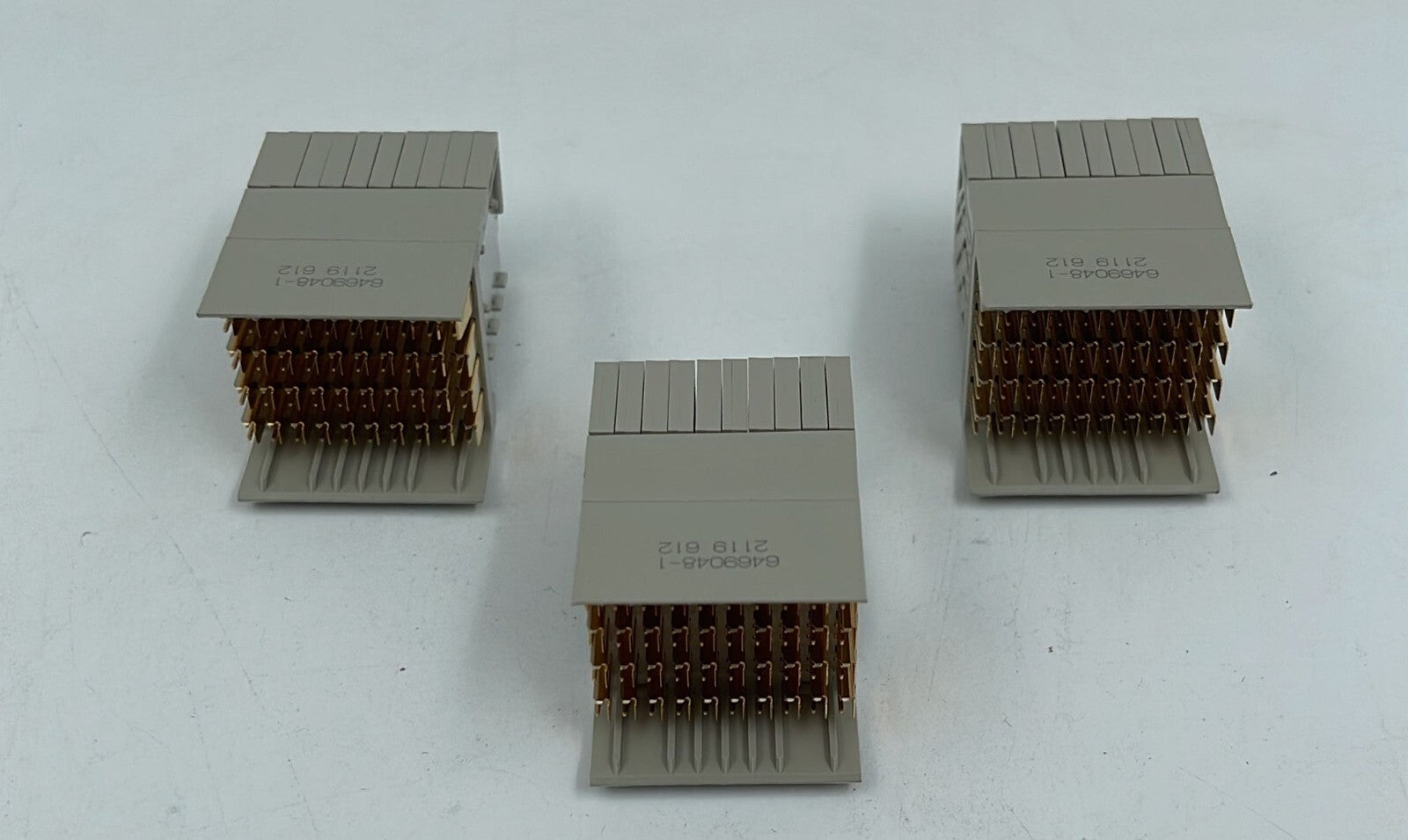 [LOT OF 3] TE CONNECTIVITY 6469048-1 80 Position 2.5 mm Header