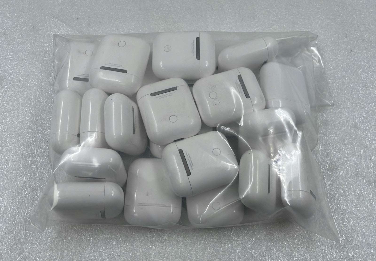 [LOT 22] OEM Apple AirPods Charging Case Replacement A1602 -Case Only **FOR PART