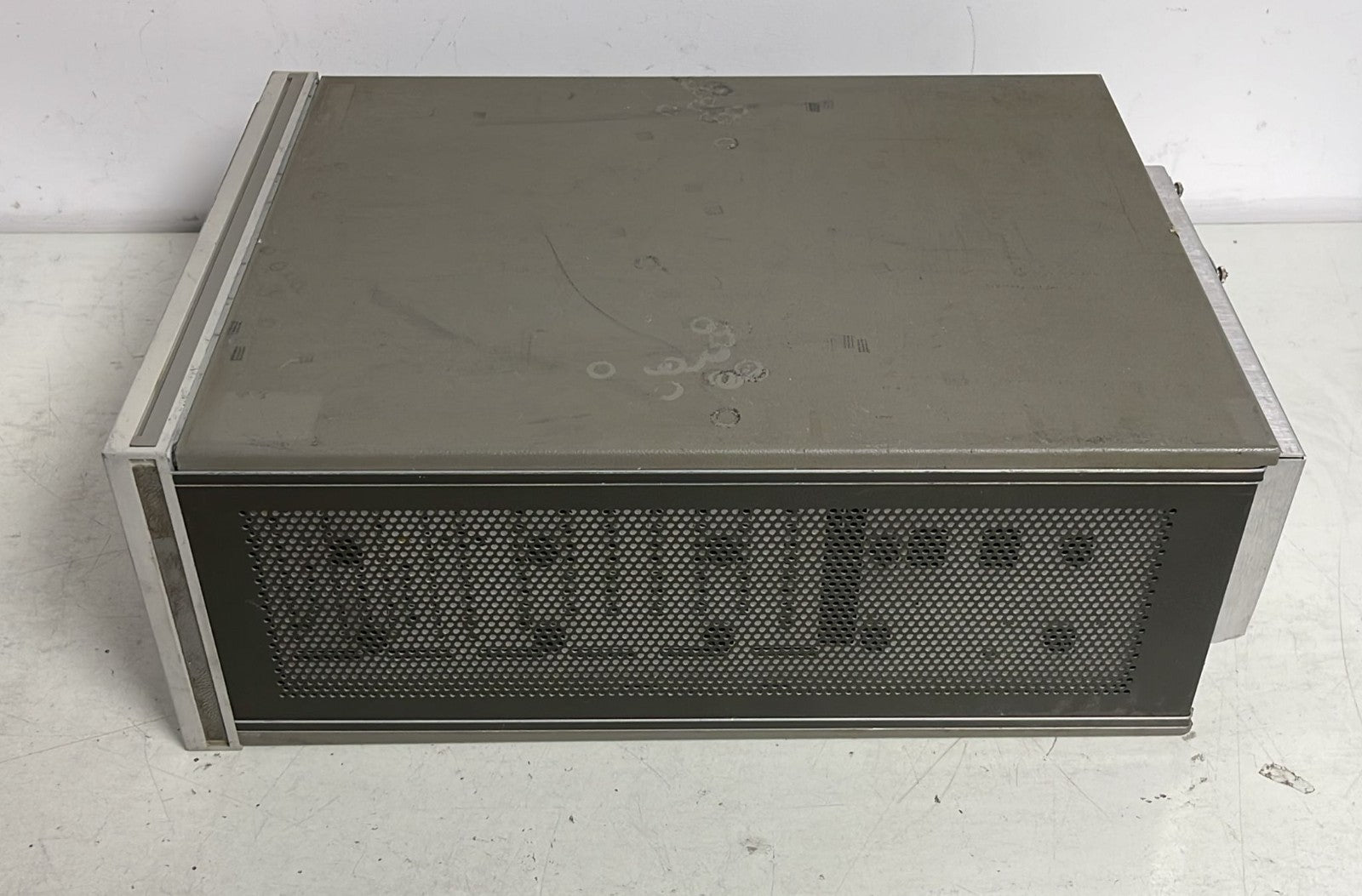 HP / Agilent 3585A Spectrum Analyzer 20Hz-40MHz **AS IS