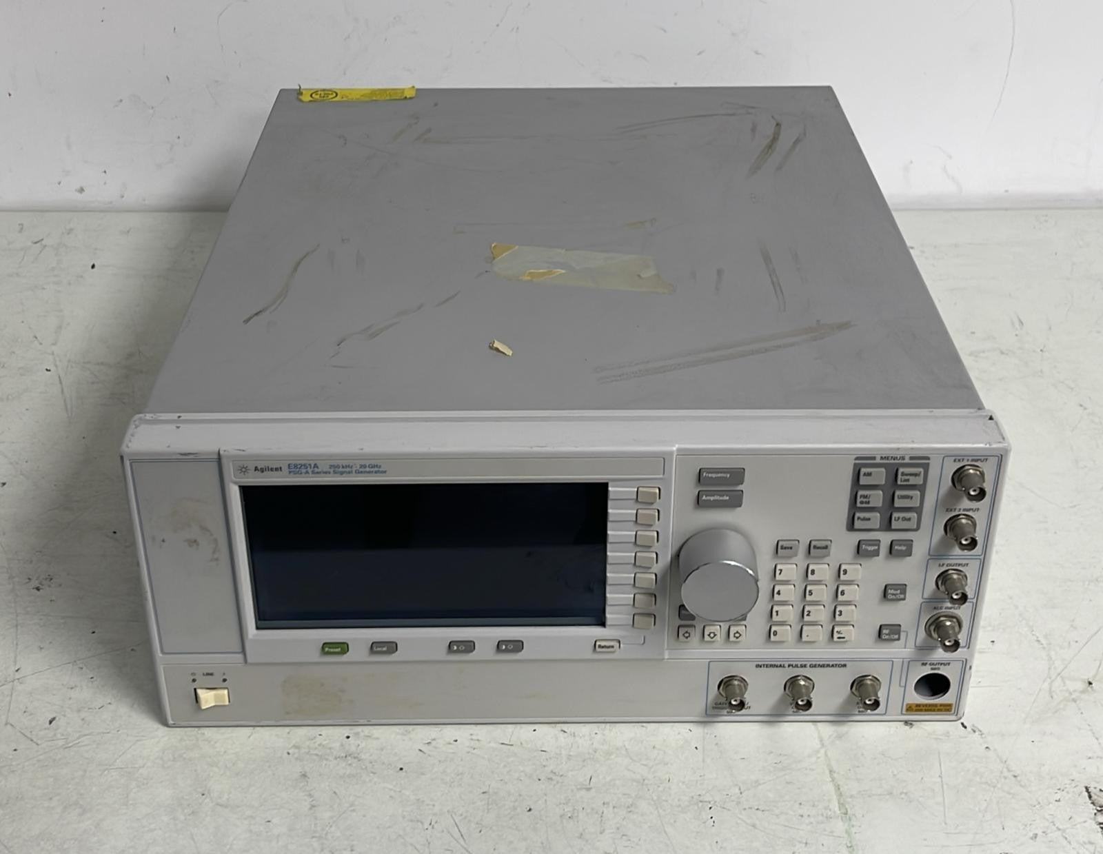 Agilent E8251A PSG-A Series Signal Generator 2510kHz - 20GHz **AS IS