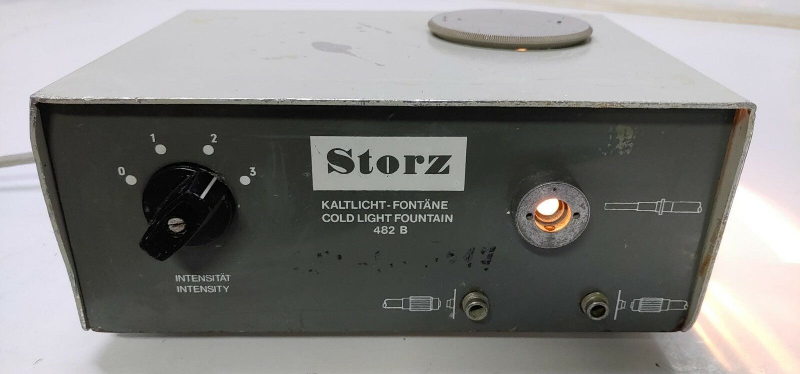 KARL STORZ KALTLICHT FONTAENE ENDOSCOPE COLD LIGHT FOUNTAIN 482B