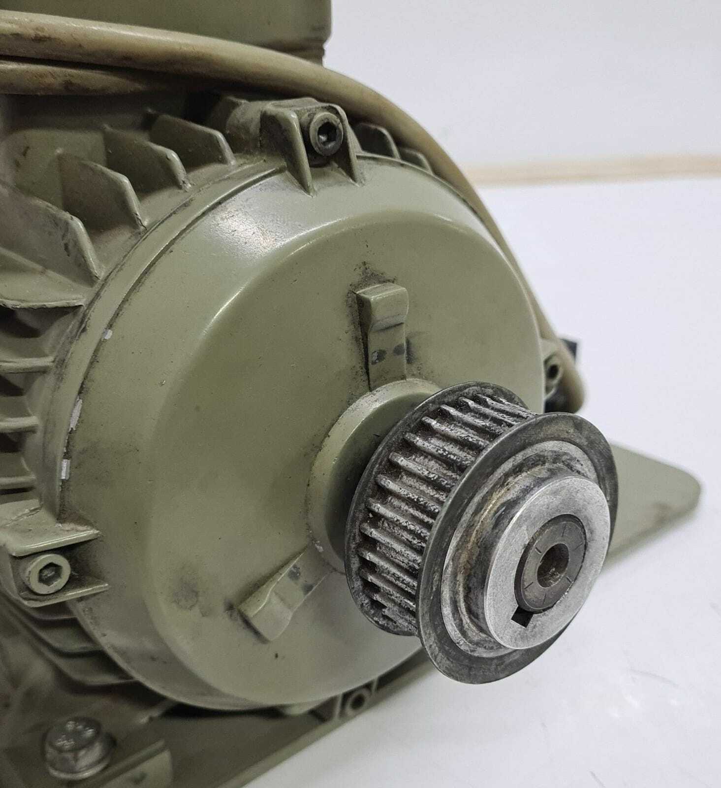 EMOD Motoren P0B 80L-12/2X WU Motor 03180268 410/2800 min 0.09/0.35kw 50 Hz