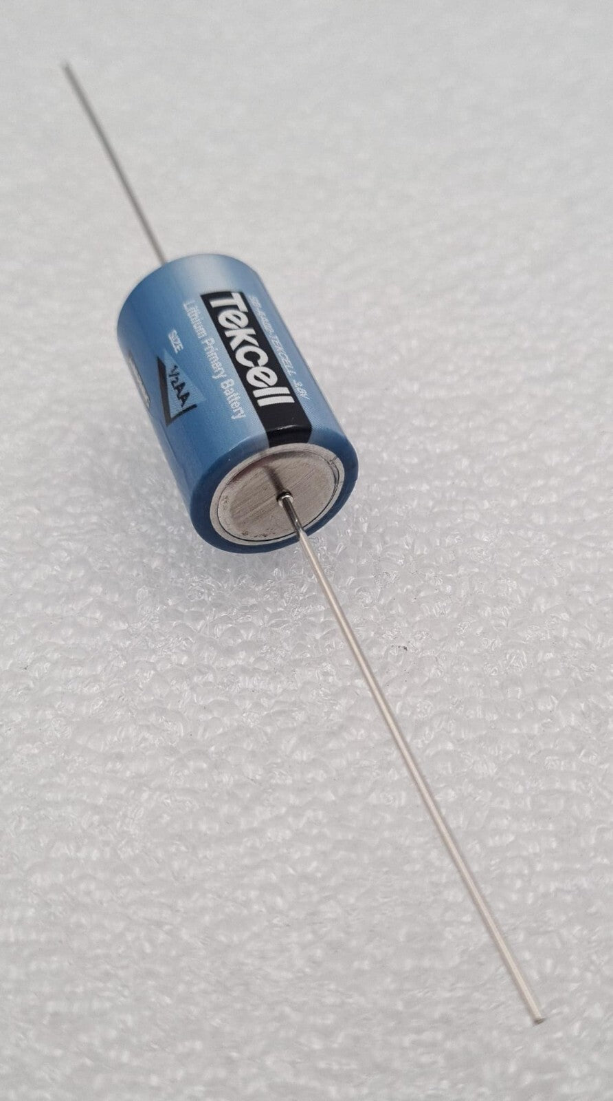 [LOT 30] NEW - Tekcell SB-AA02-TEKCELL 3.6V Lithium Primary Battery 1/2AA