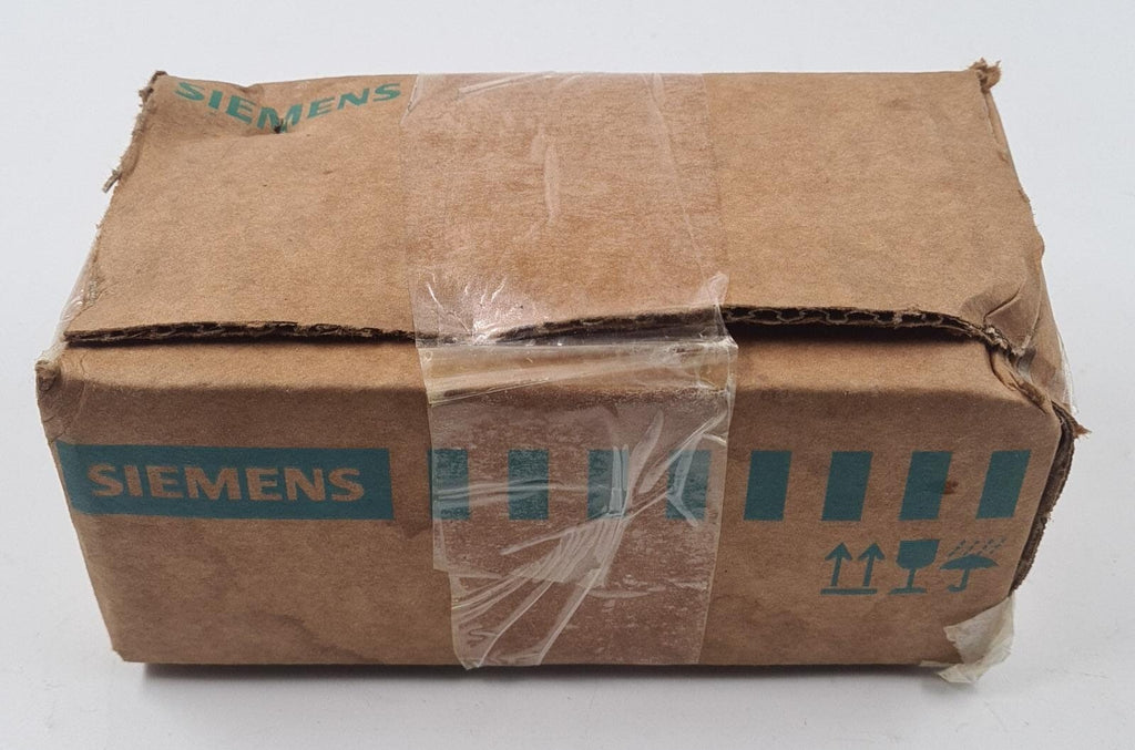 NEW - Siemens 3VL9600-4TG30 Multiple Feed-in Cable Terminal (Pack of 3*  ILSCO)