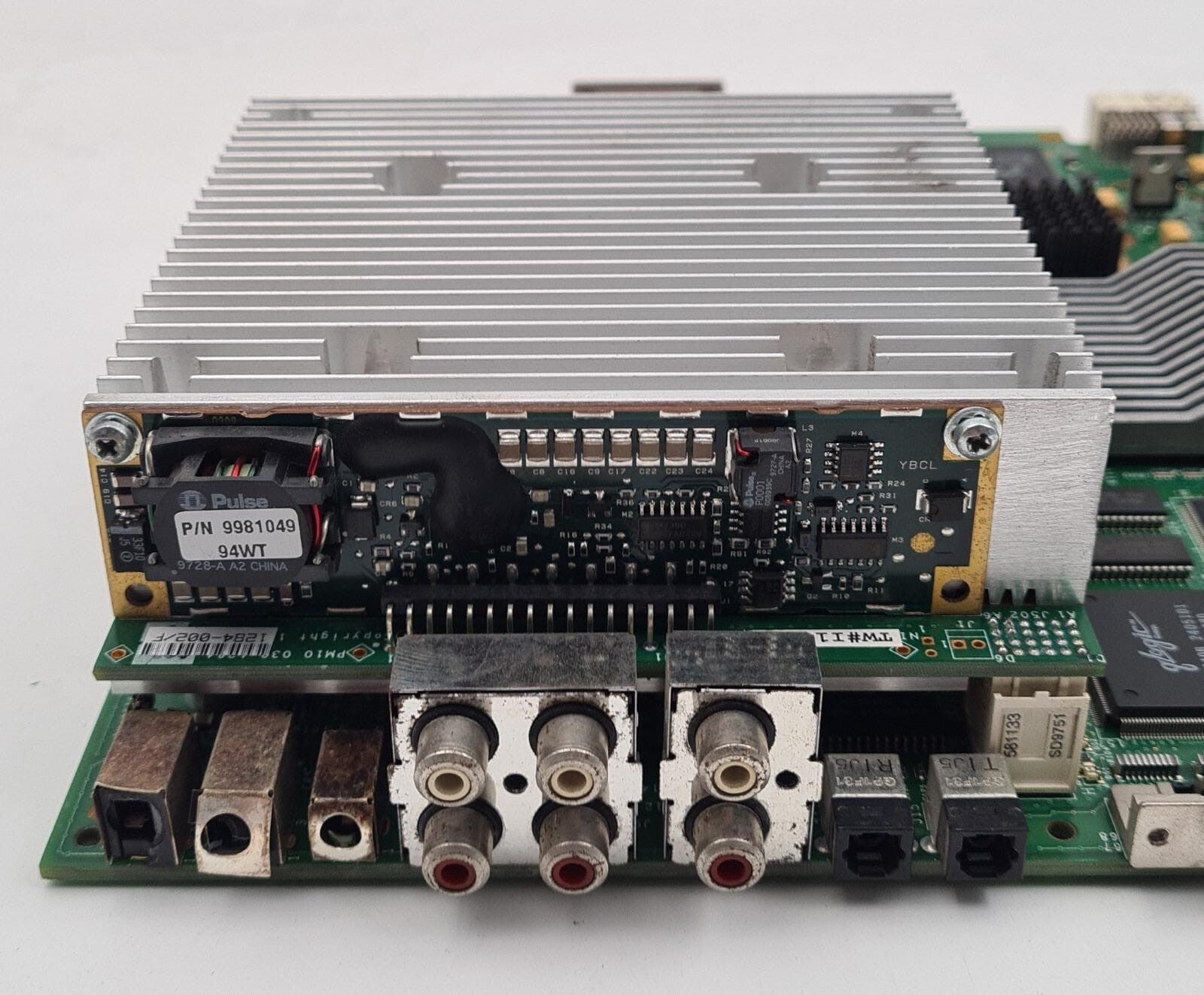 SGI Silicon Graphics Octane Motherboard 030-0887-005 B W/ 4* 64MB RAM