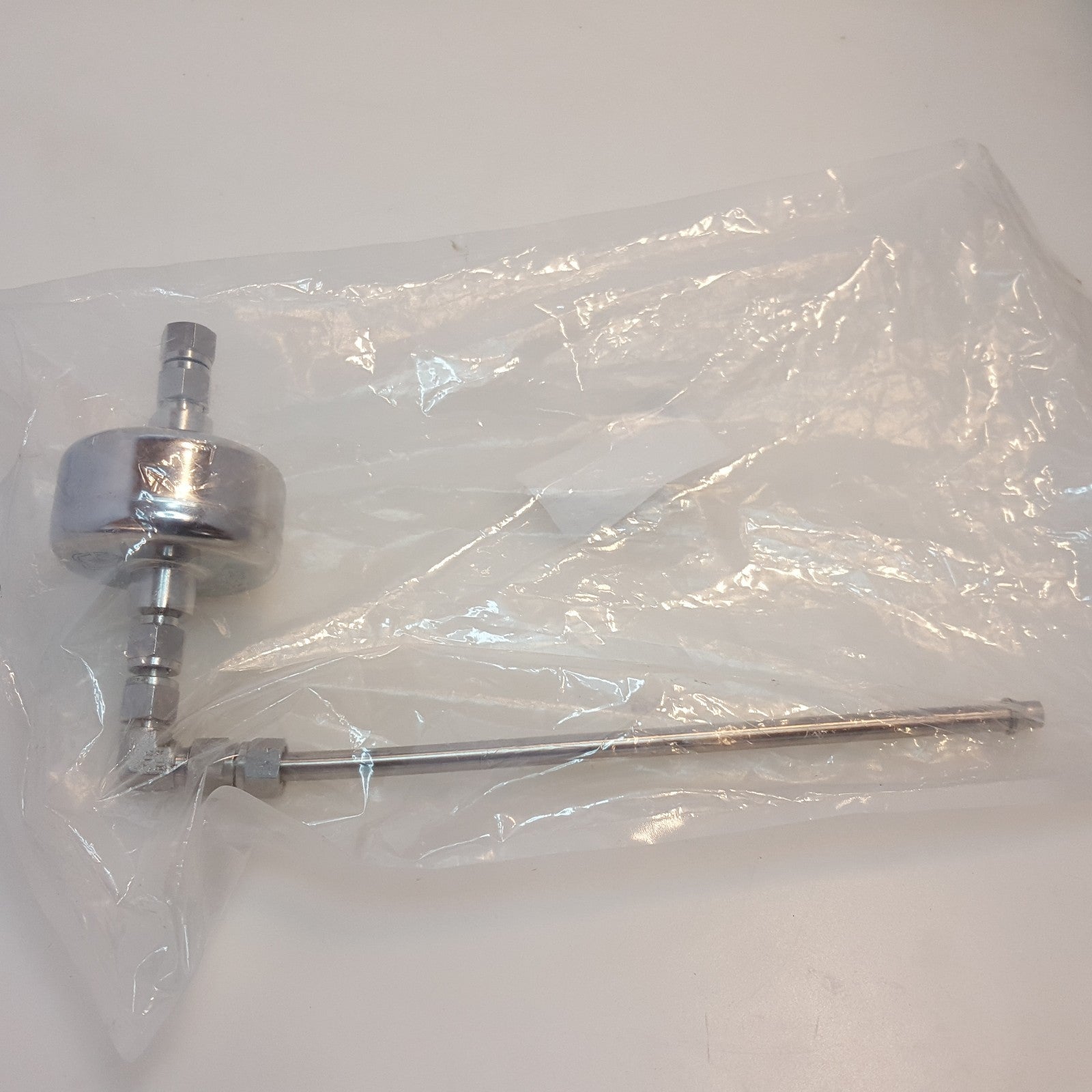 NEW - SMC Gas Filter SFC102-03 W/ Fittings