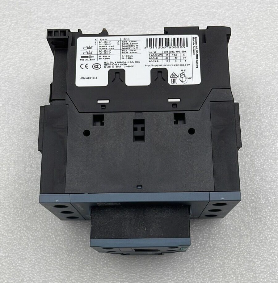 SIEMENS SIRIUS 3RT2035-1AP00 Relay Contactor 230V 50Hz