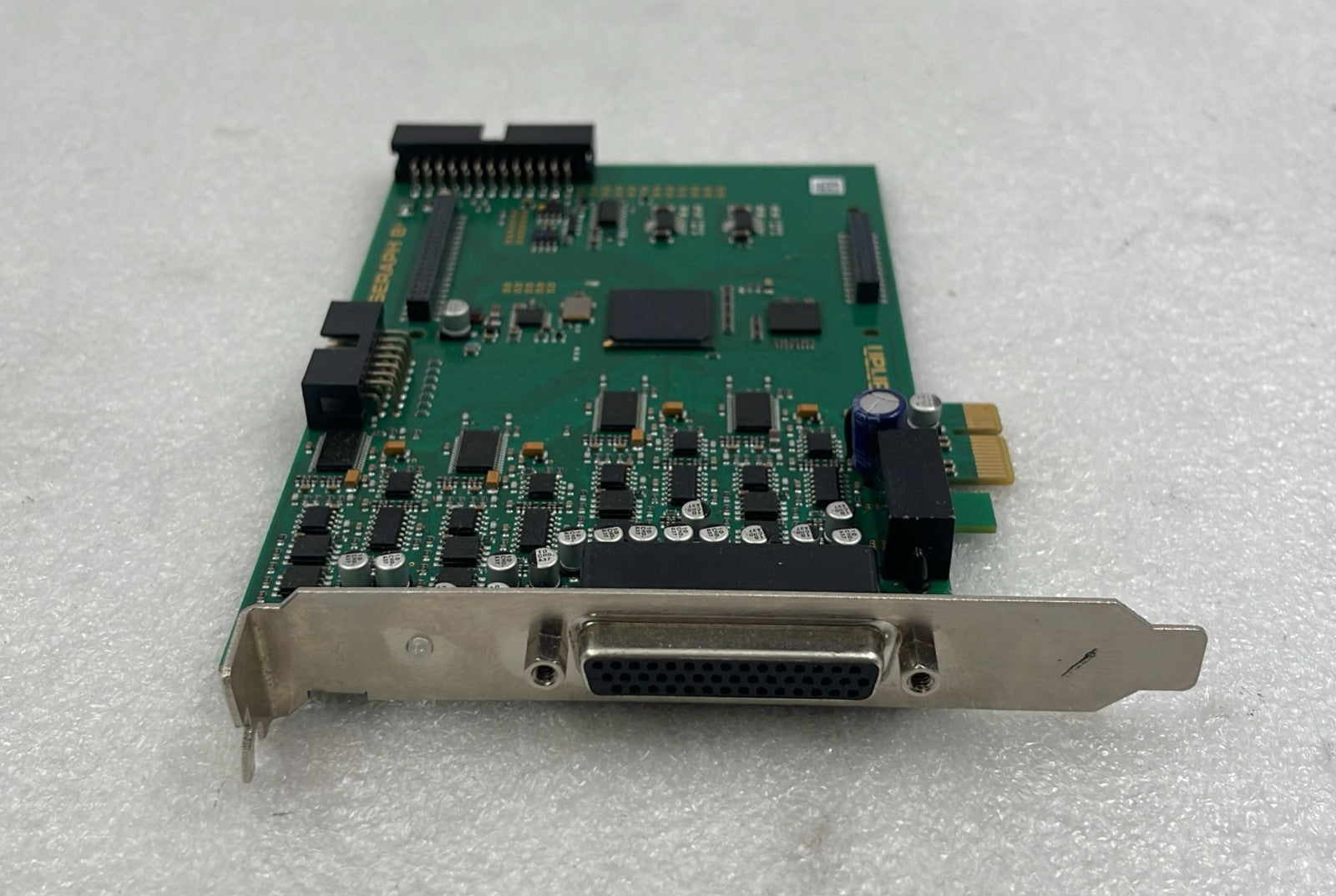 Marian Seraph 8+ PCIe audio interface bracket connector view