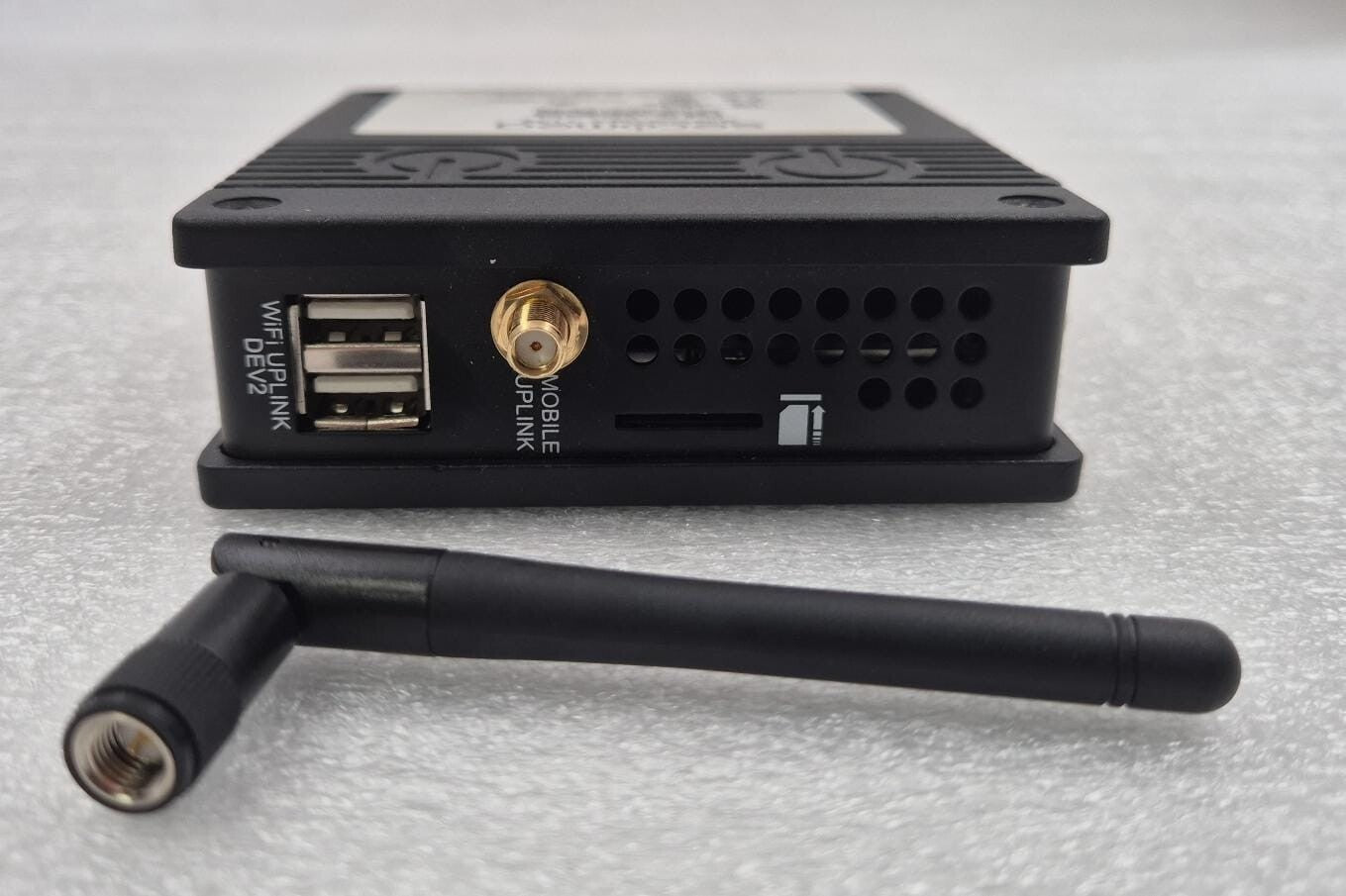 Secomea SiteManager 1139 Industrial IoT gateway Remote Access Data Collection